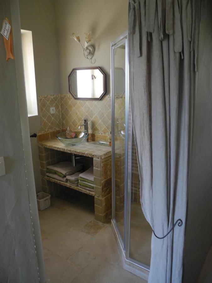 Bed and Breakfast Oustau De Piera Gordes Exterior foto