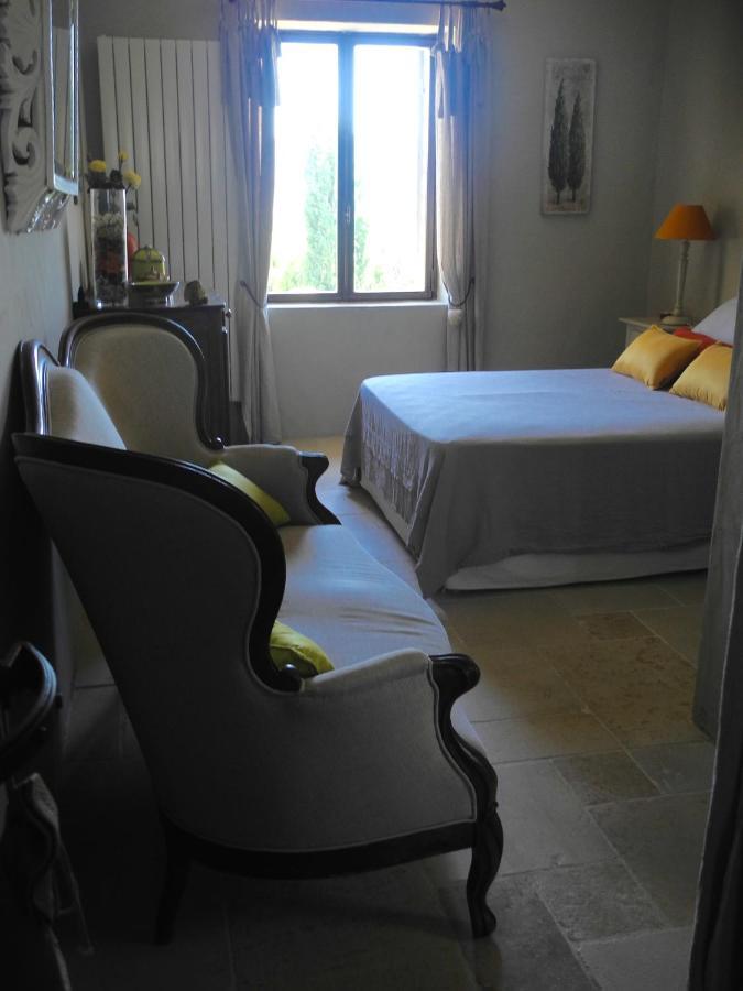 Bed and Breakfast Oustau De Piera Gordes Exterior foto