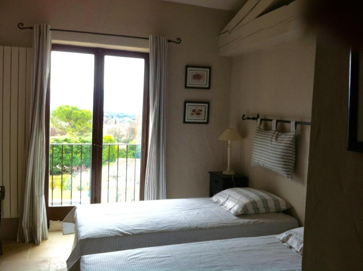 Bed and Breakfast Oustau De Piera Gordes Exterior foto
